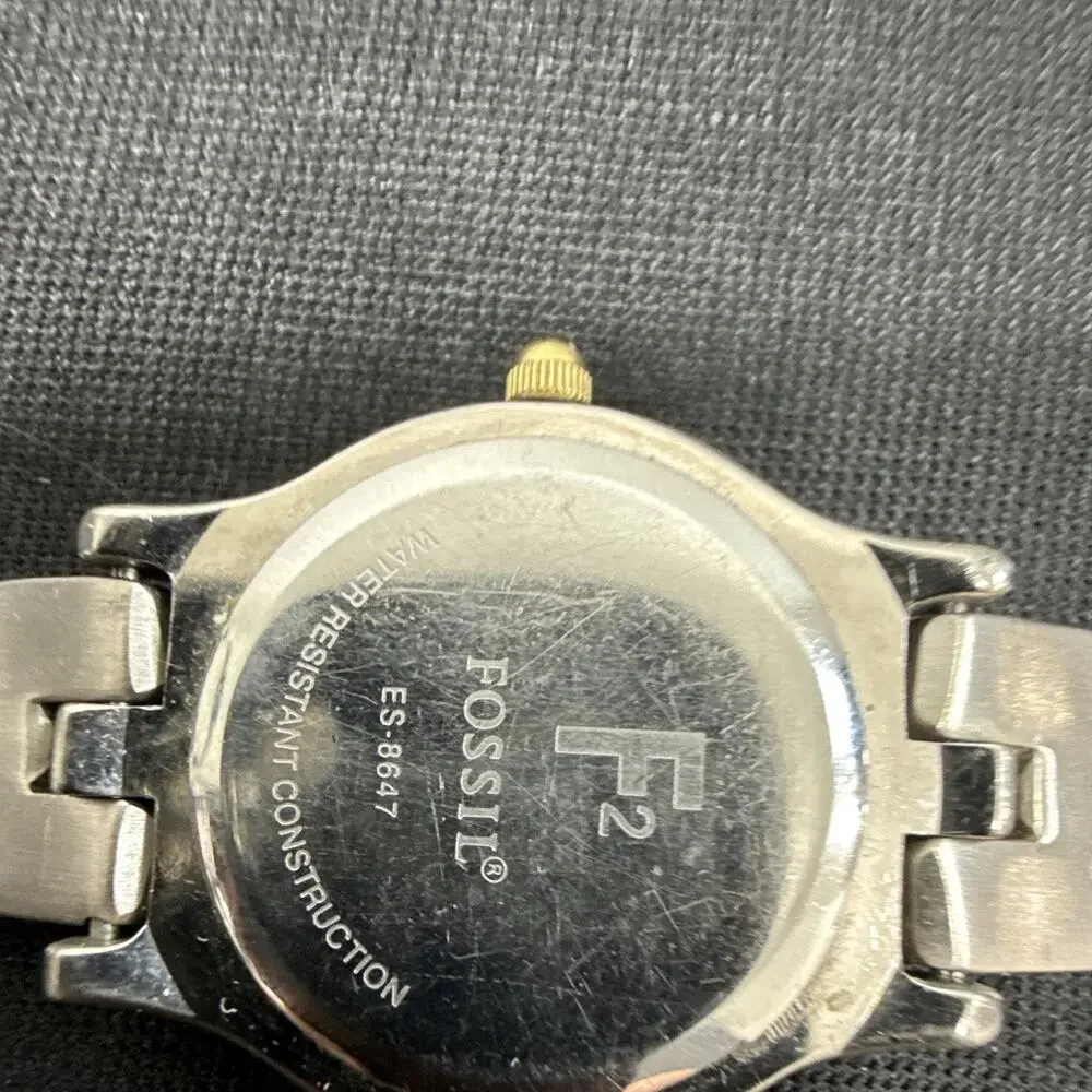Fossil up auction